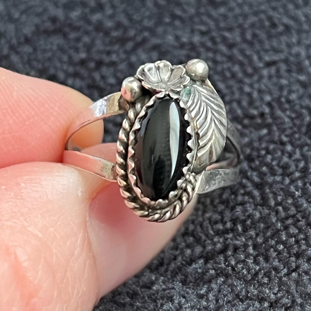 Vintage Sterling silver ring